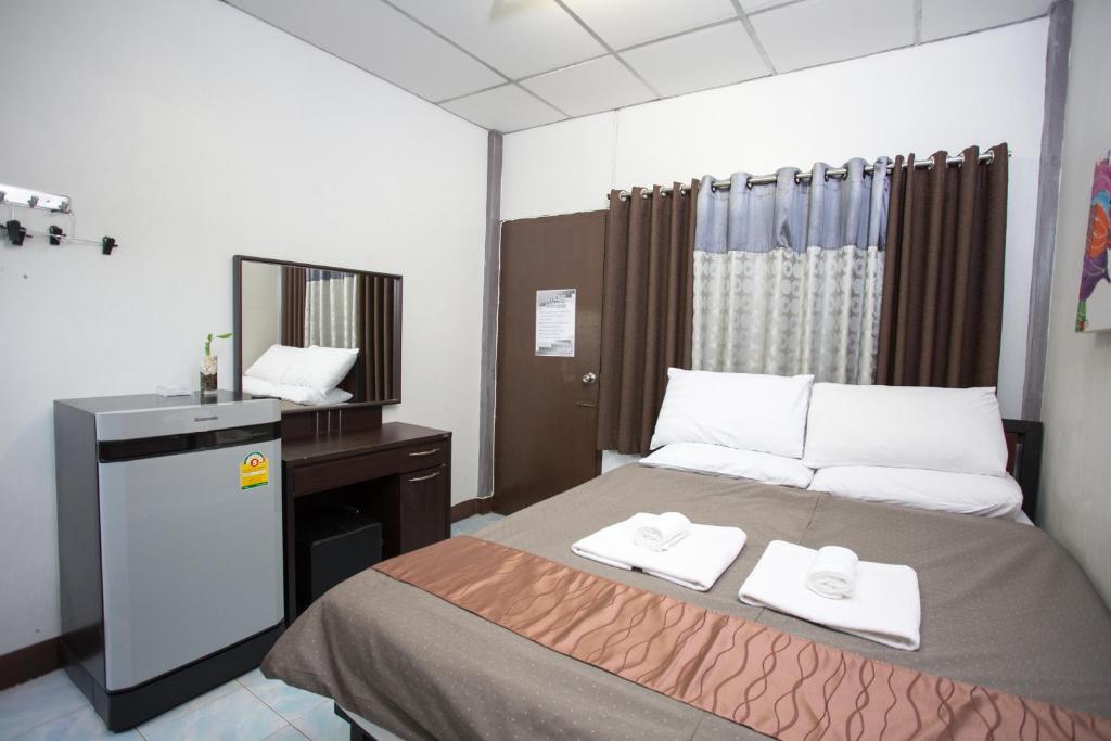 
Standard Double Room with Fan
