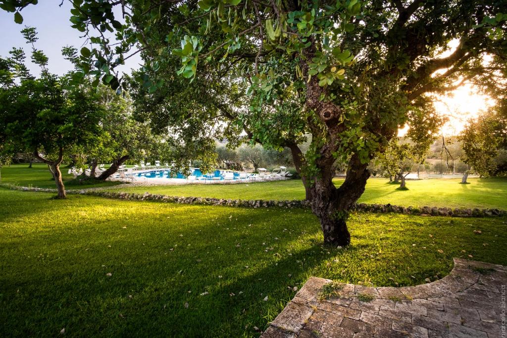 Basen w obiekcie Masseria Degli Ulivi - Noto lub w pobliżu