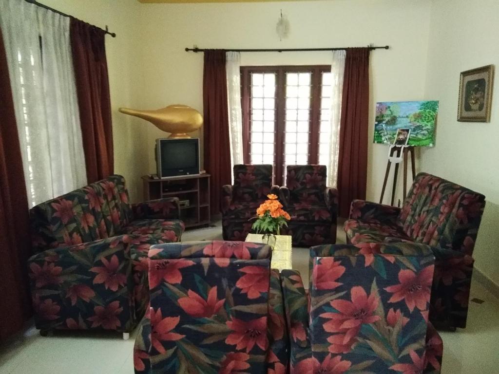 Posezení v ubytování Birds Nest Home Stay