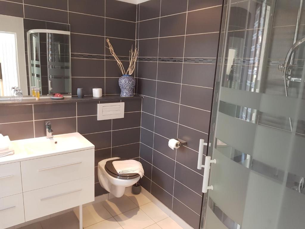 Koupelna v ubytování Hôtel Ducret