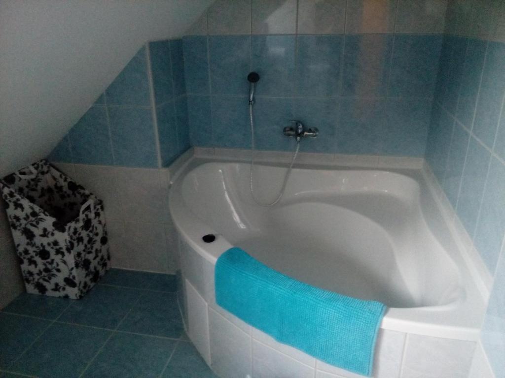 Koupelna v ubytování Hostinské pokoje U Kulináře