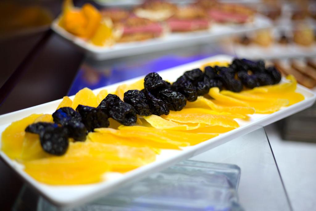 City Seasons Suites - Resim 24