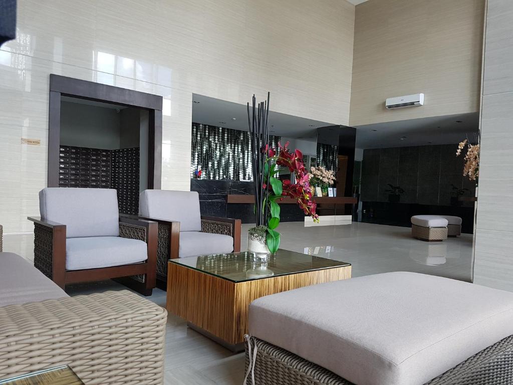 Gallery image of Taal Room in Tagaytay