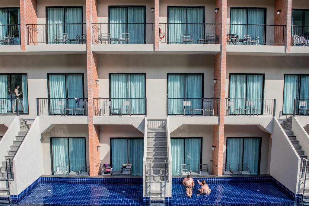 Bazén v ubytování Sugar Marina Hotel CLIFFHANGER Aonang nebo v jeho okolí