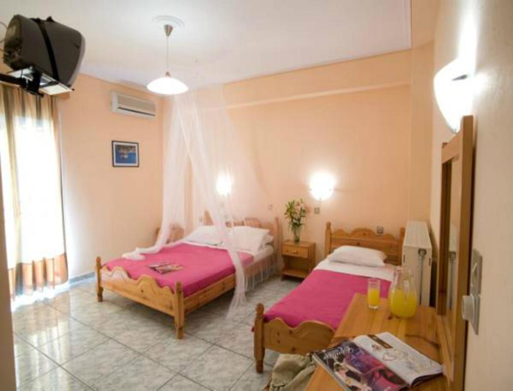 Pansion Filoxenia Apartments & Studios - 10