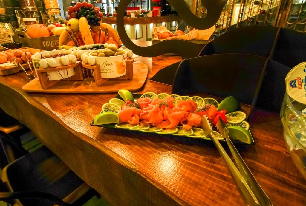 Old Town Boutique Hotel - Resim 8