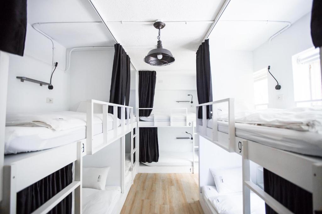 We Come Hostel - Bett Im 8-Bett Gemischten Schlafsaal Zimmer