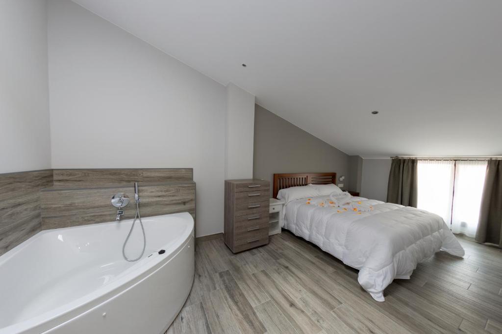 Hotel Asador O Callejon De Belchite Ayerbe Updated 2021 Prices