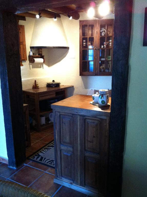 Una cocina o zona de cocina en La Caldera Vieja