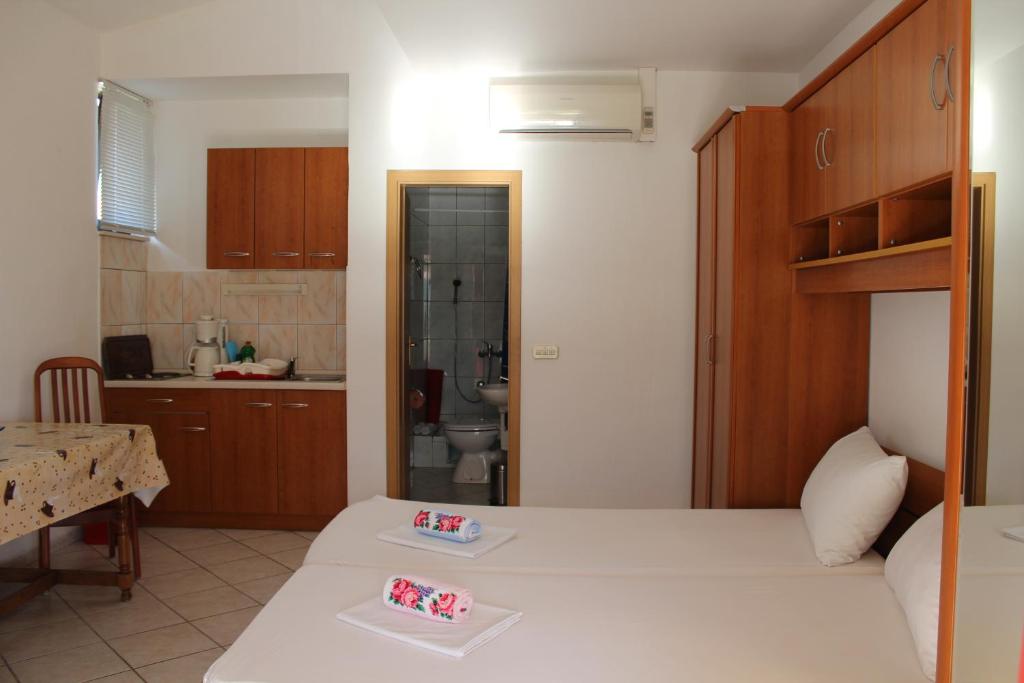 Apartments Sveti Anton - 2