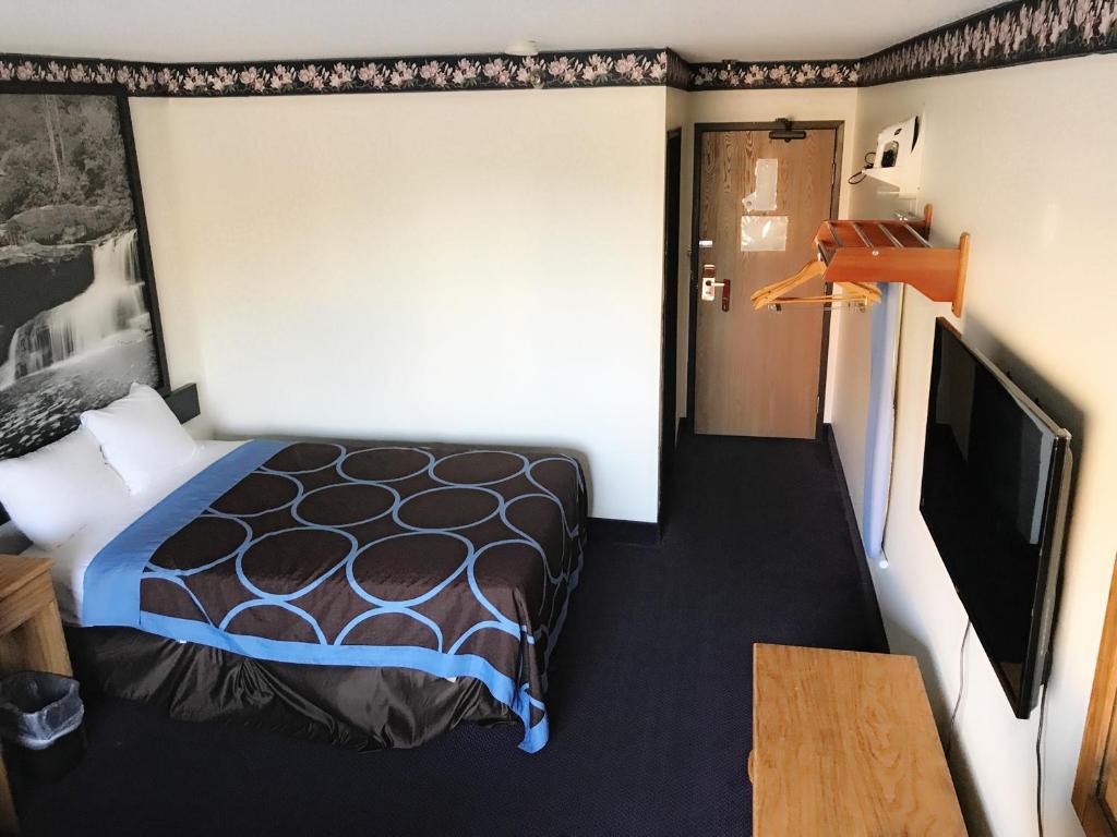 Best Inn - Double Room With Two Double Beds - Non-Smoking