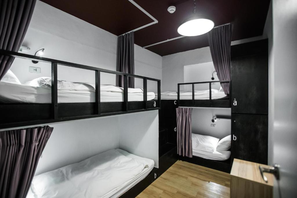 We Come Hostel - Bett Im 4-Bett-Frauen Schlafsaal Zimmer