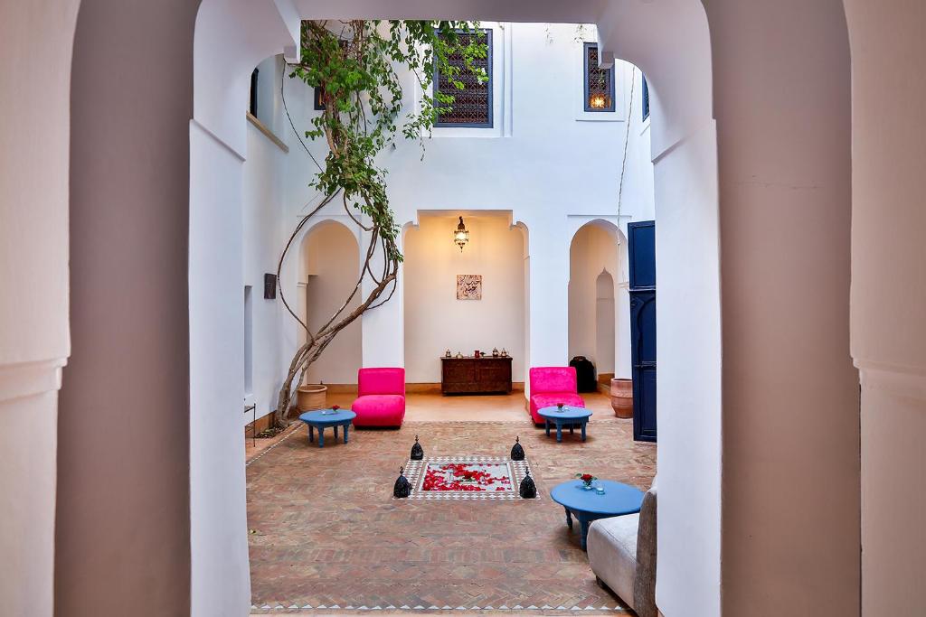 Posezení v ubytování Hotel & Spa Dar Baraka & Karam