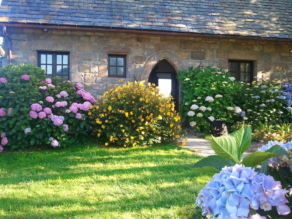 Zahrada ubytování Appartement vue panoramique sur baie de Morlaix