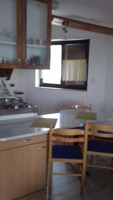 Kuchnia lub aneks kuchenny w obiekcie Apartment Gaga and Nia