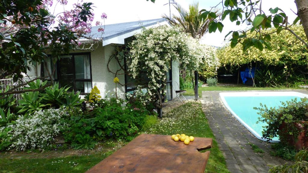 Ashcroft Gardens Bed & Breakfast - Resim 29