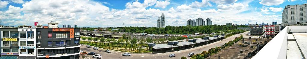 Nespecifikovaný výhled na destinaci Johor Bahru nebo výhled na město při pohledu z hotelu