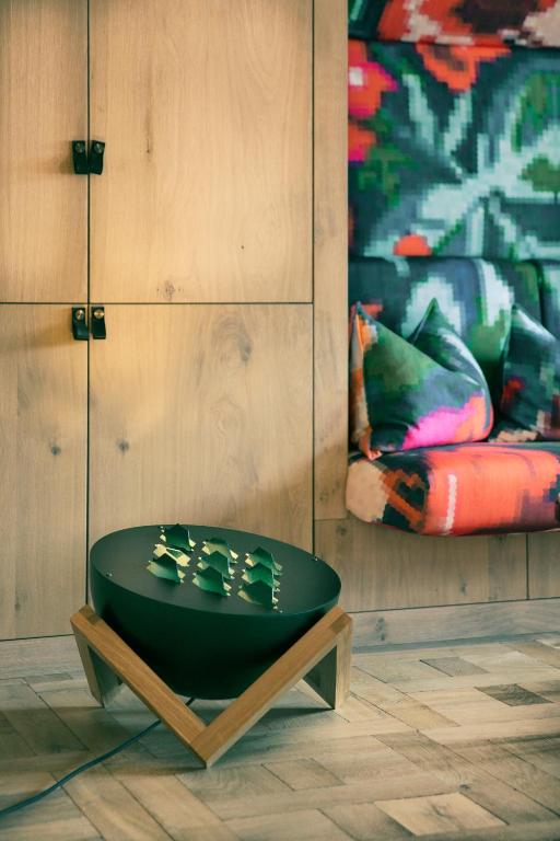 Hinterwies – Ski In / Lodge / Dine - 16