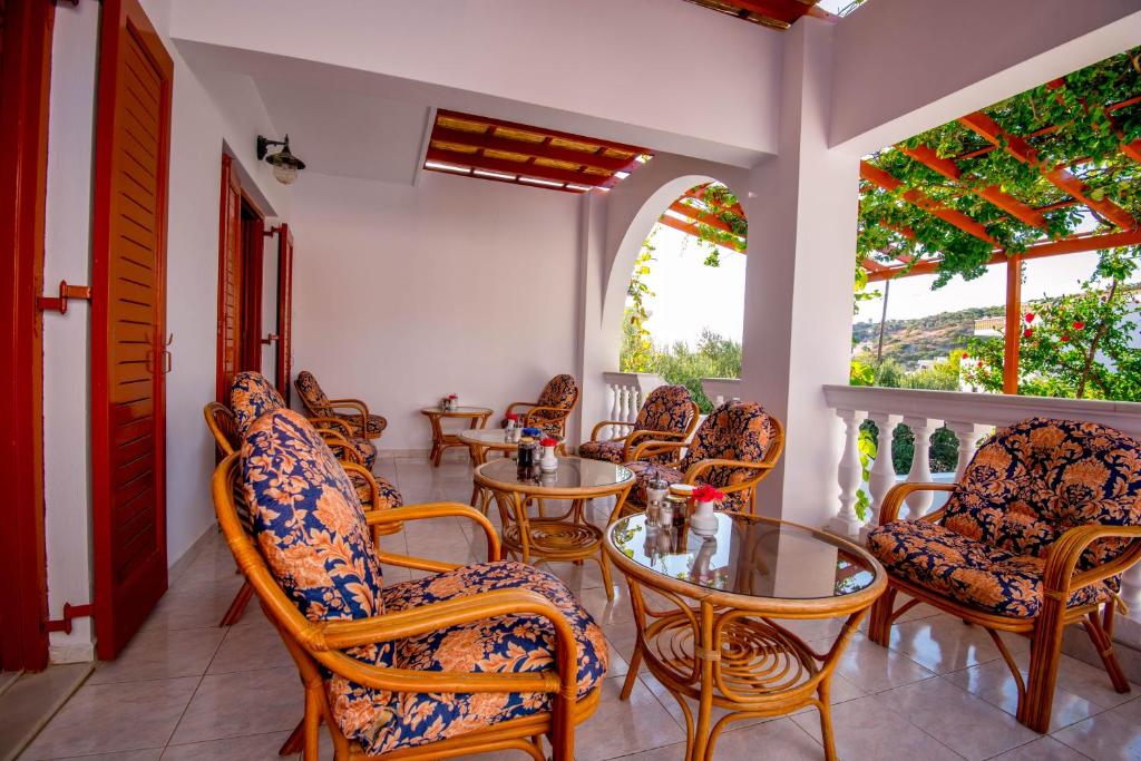Posezení v ubytování Balaskas Hotel