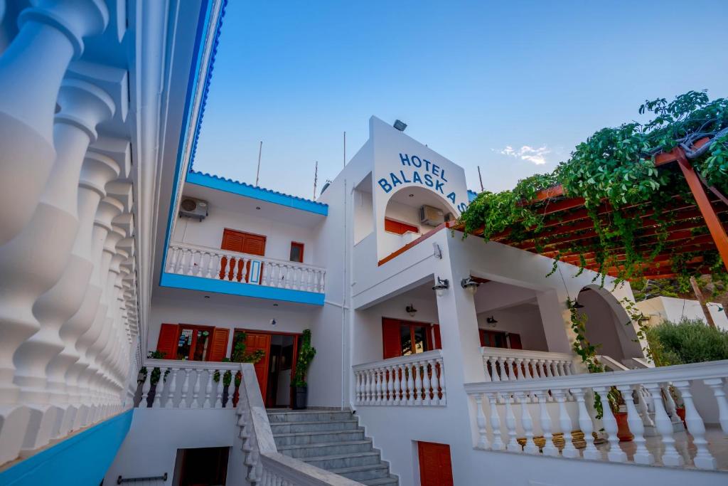 Budova, kde se aparthotel nachází