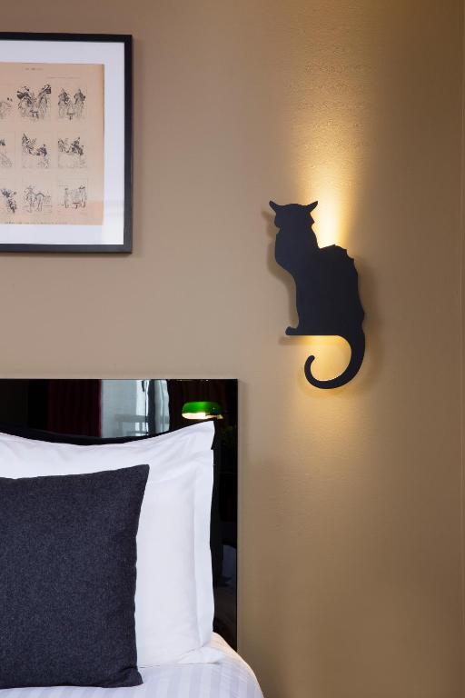 Hotel Le Chat Noir - Resim 19