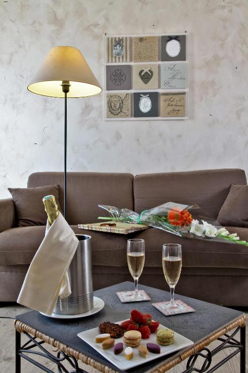 Logis Hôtel Restaurant Le Lascaux - Chambre Supérieure