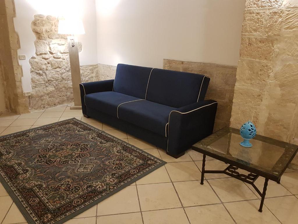 A seating area at La Dimora di Clary
