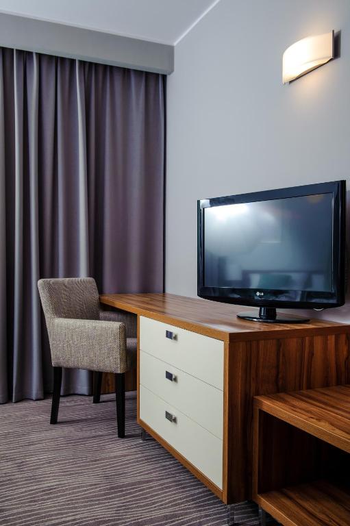 TV a/nebo společenská místnost v ubytování Hotel Active