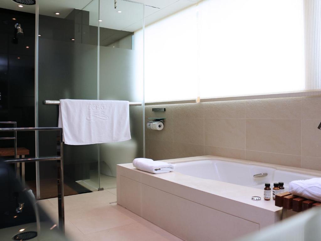 Hotel Eclat Taipei - 总理国王室和洗澡