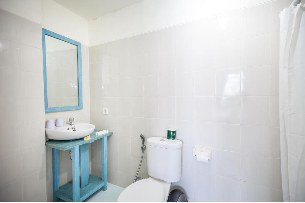 Paras Paros Marina Lodge - 