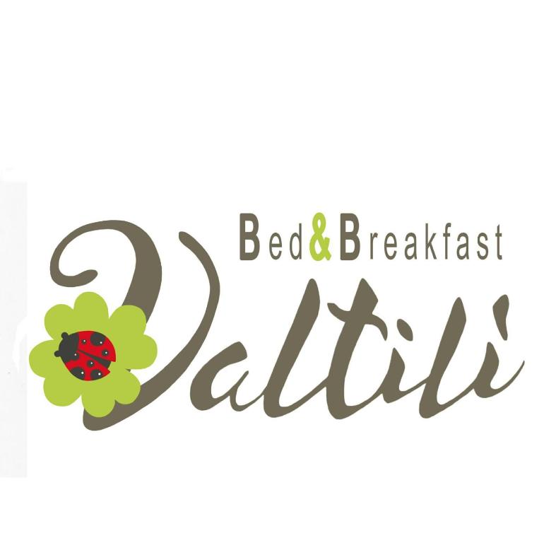 una señal para un mitin de muertos y desayuno con una flor en B&B Valtilí, en Berzo
