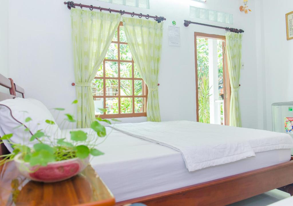 Giường trong phòng chung tại BinhYen Homestay