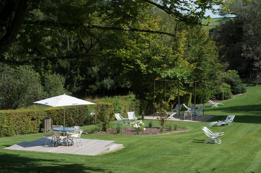 Zahrada ubytování Hotel des Ardennes