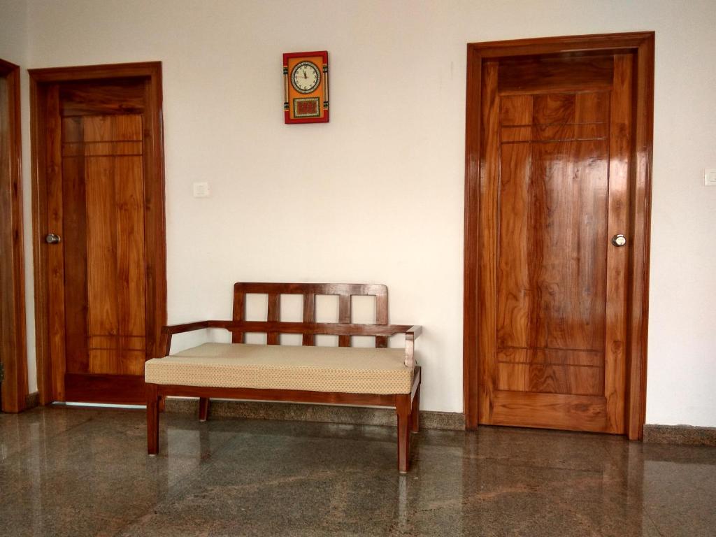 Posezení v ubytování Aashraya Homestay