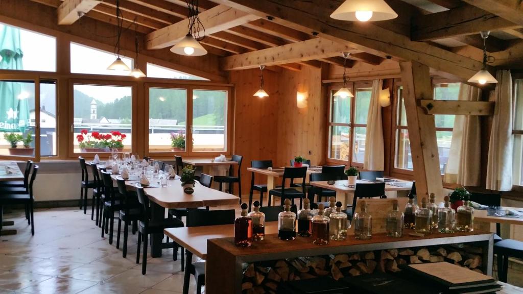 Restaurace v ubytování Hotel Al Rom