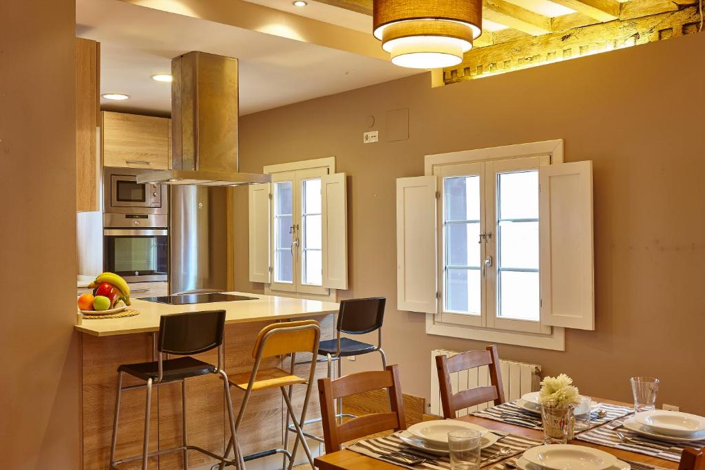 A kitchen or kitchenette at Central Flat