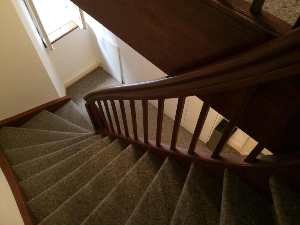 In Swiss Home - Rathaus from 1284 historical Apartment - Resim 33