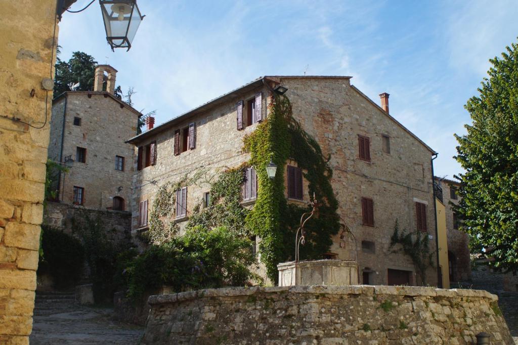 The building in which Az apartmant is located
