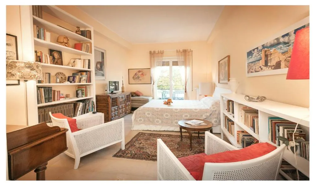 Gibi Home, Roma, Italy