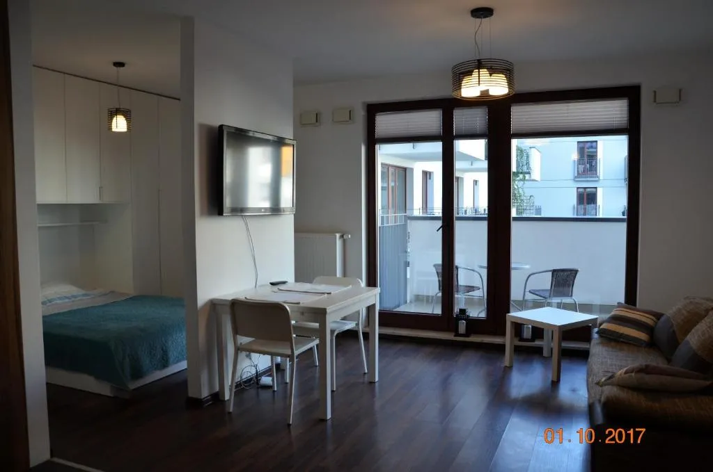 Warsaw Studio Praga, Varșovia, Polonia