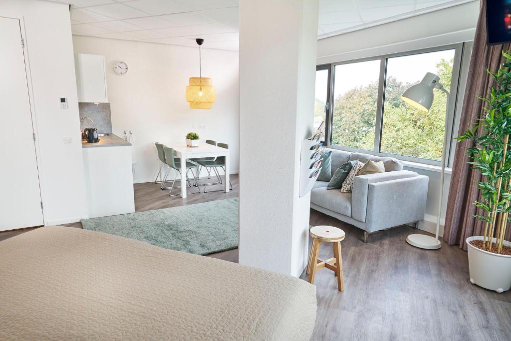 Amrâth Apart-Hotel Schiphol Badhoevedorp - Two-Bedroom Apartment