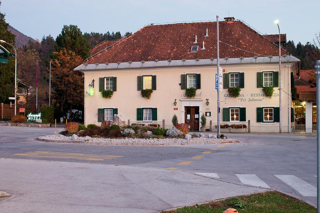 Budova, kde se penzion nachází