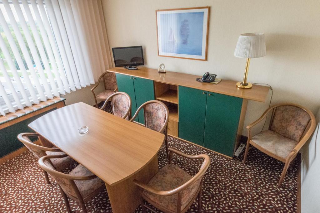 Hotel Yubileiny - Suite Exécutive