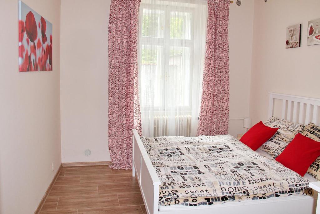 Comfortable apartments under the St. Barbara´s Cathedral - 5