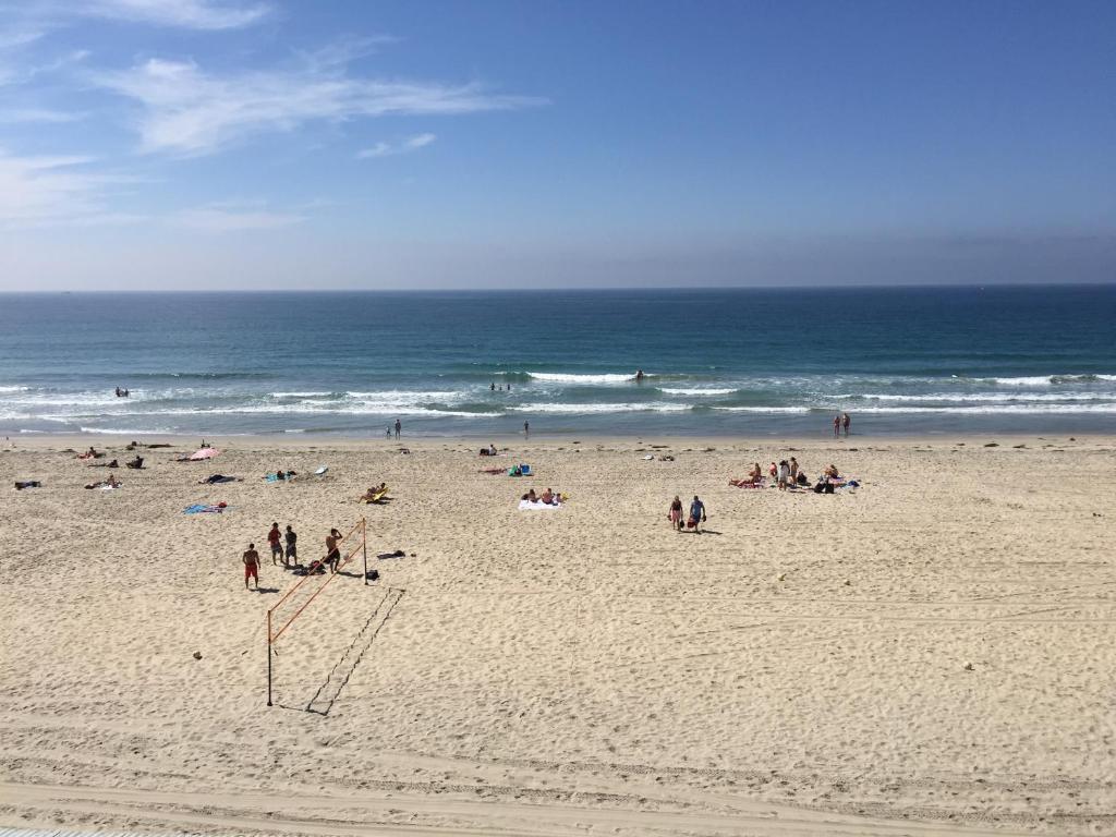 Surfer Beach Hotel photo