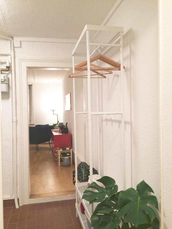 In Swiss Home - Rathaus from 1284 historical Apartment - Resim 14