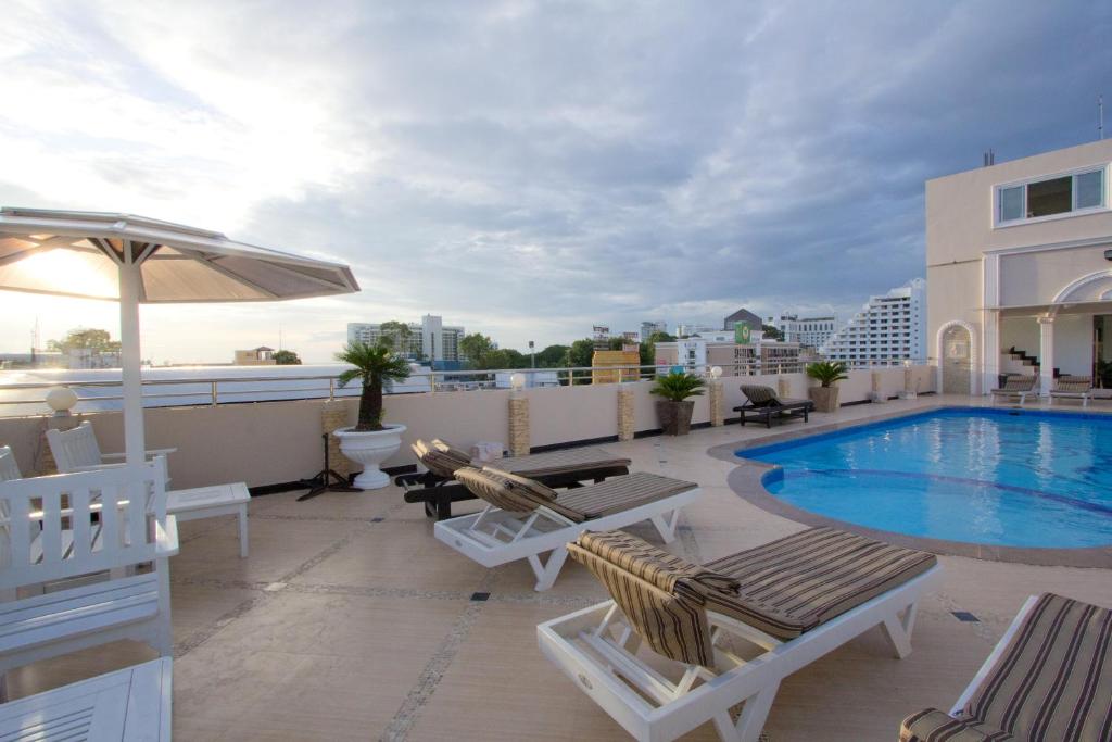 LK Mansion - Resim 10