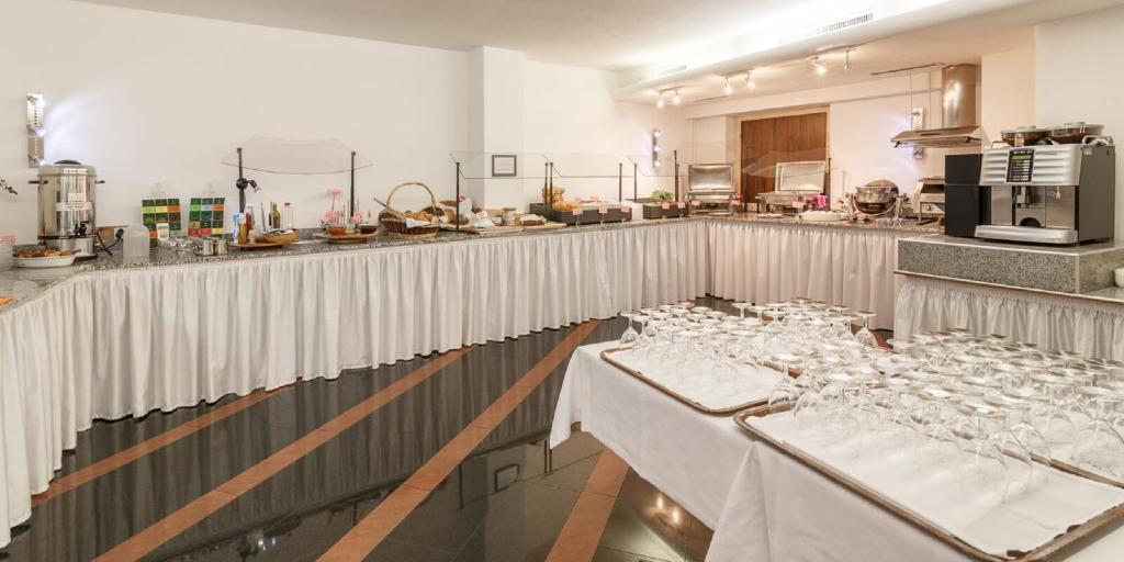 Nápoje v ubytování Hotel Drei Könige Luzern