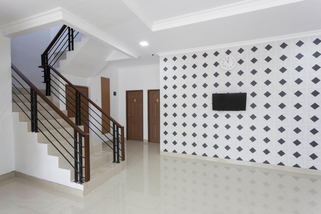 Fotografie z fotogalerie ubytování RedDoorz Plus @ Boulevard Residence BSD v destinaci Tangerang