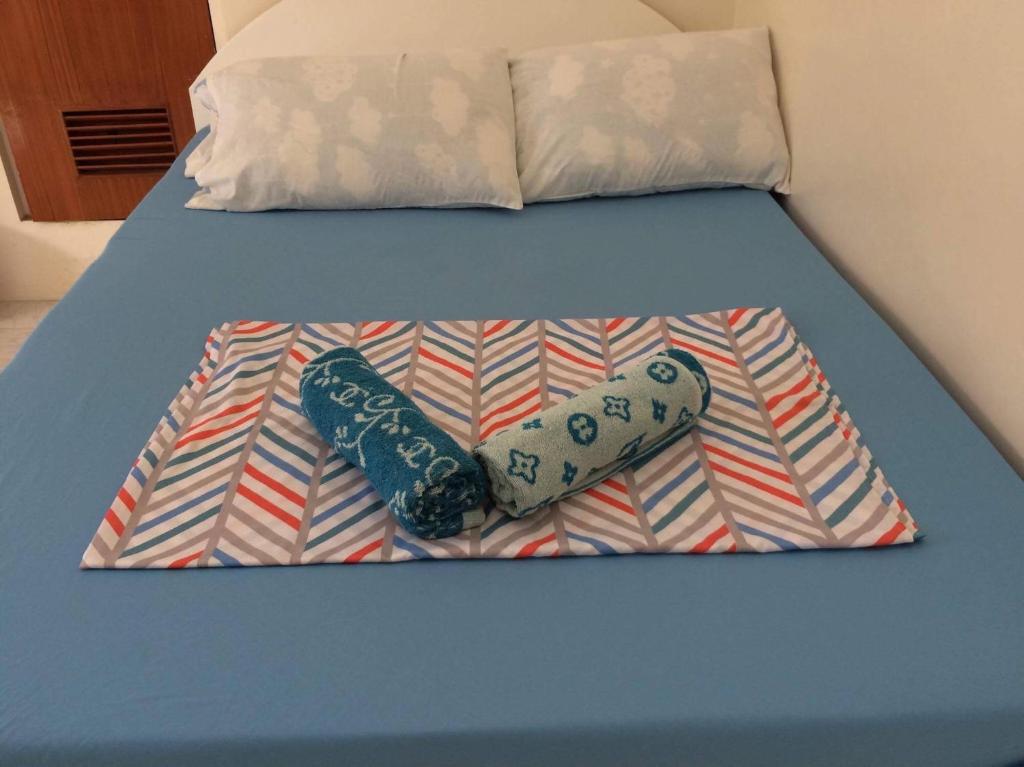 Postel nebo postele na pokoji v ubytování InnBox Bed & Bath